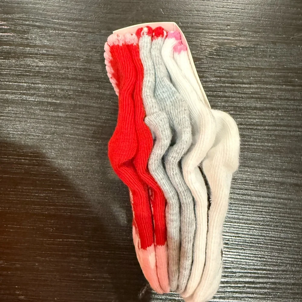 NWT Size 2T Hershey Kisses Socks